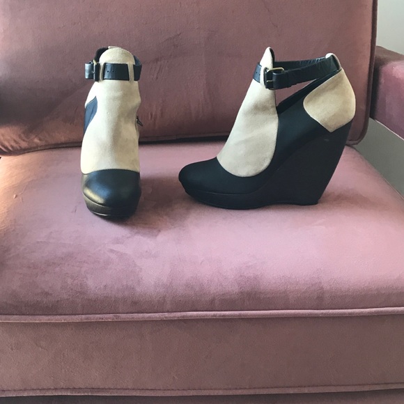 Balenciaga color block wedge booties - Picture 3 of 8